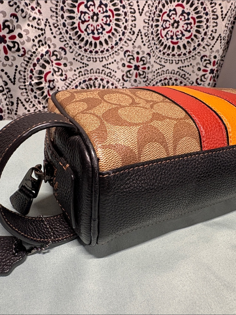 Coach Signature Varsity Stripe Dopp Kit / Toiletry Bag - Picture 8 of 13